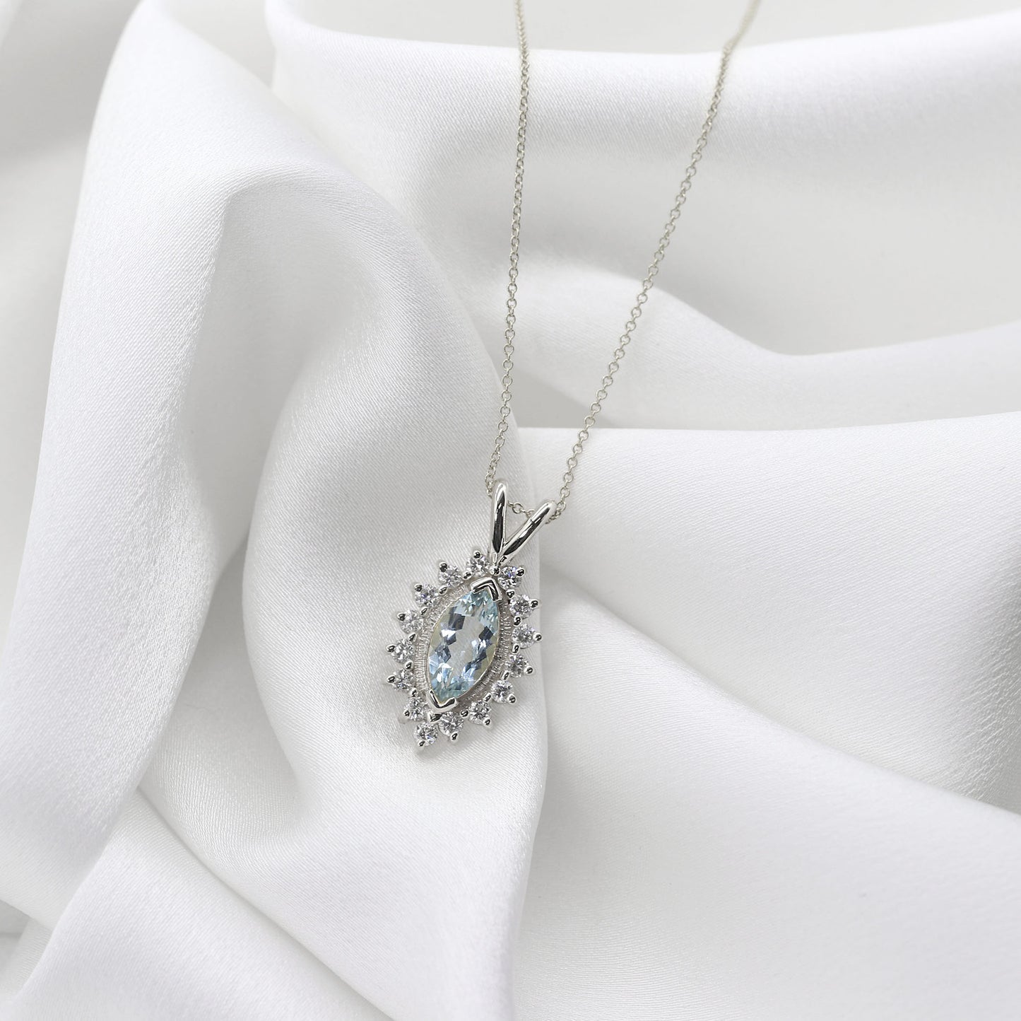 14k MARQUISE AQUAMARINE DIAMOND NECKLACE