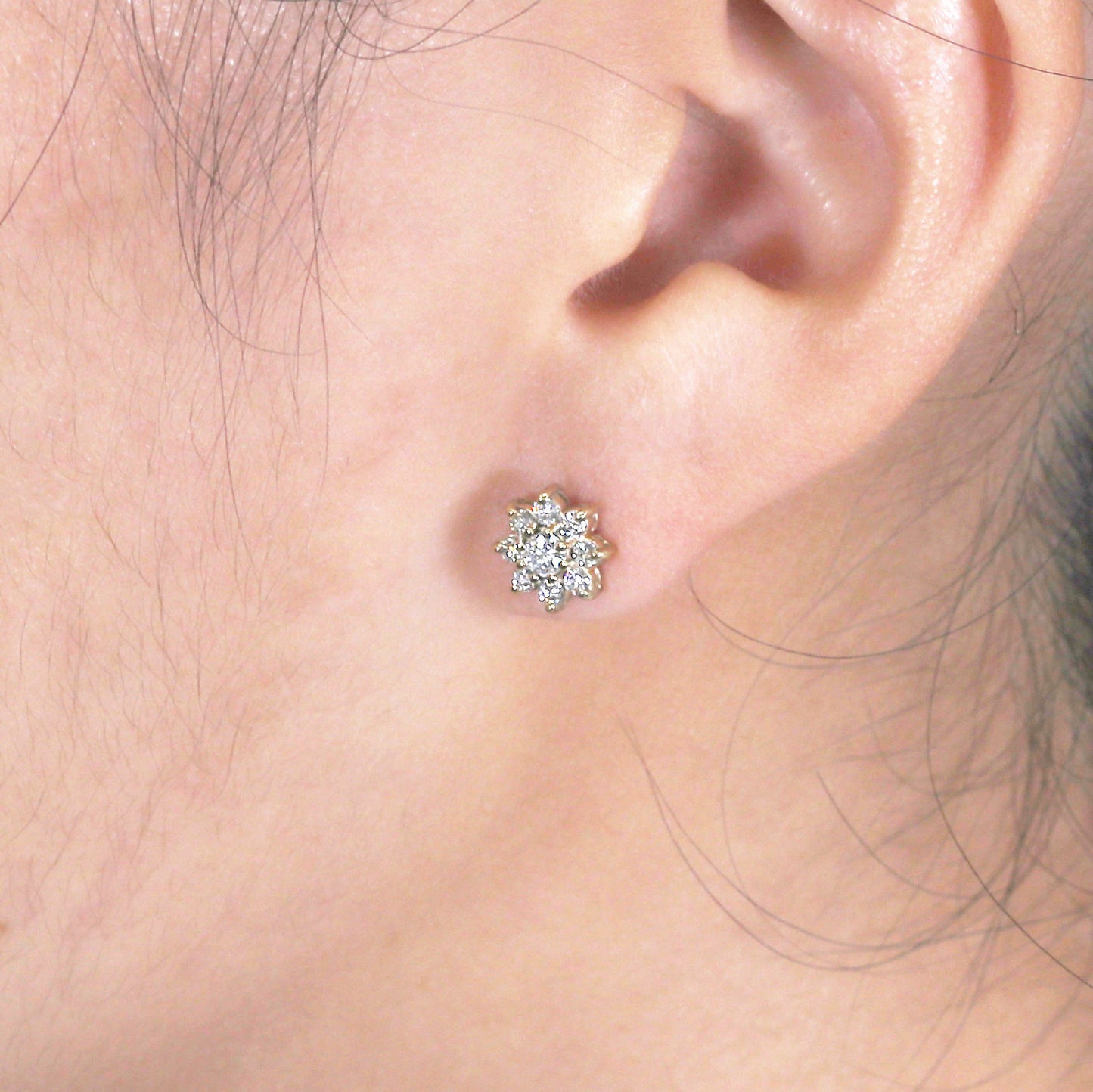 14K DIAMOND FLOWER EARRING (0.25CT AS SINGLE)