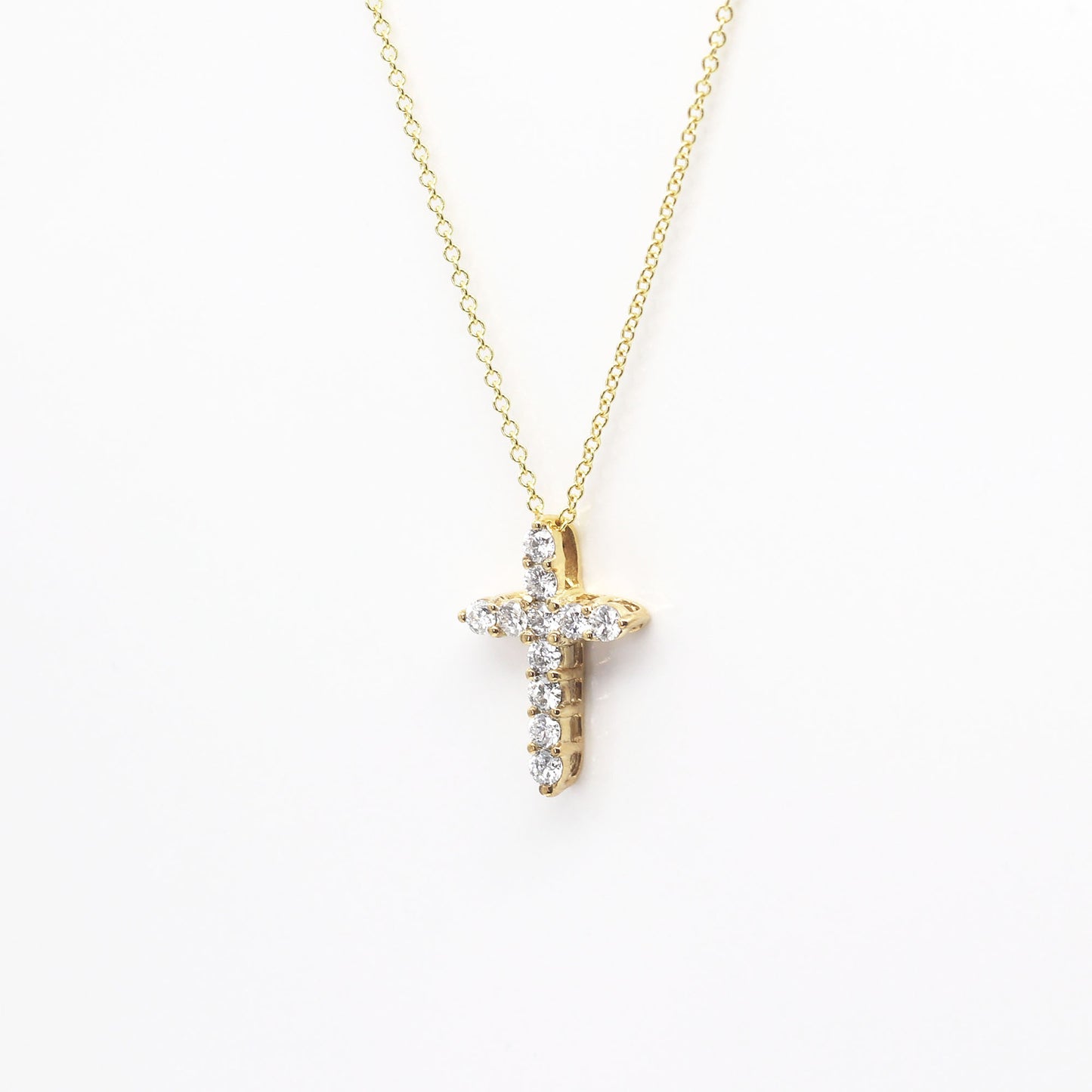 14K 0.38CT DIAMOND CROSS NECKLACE