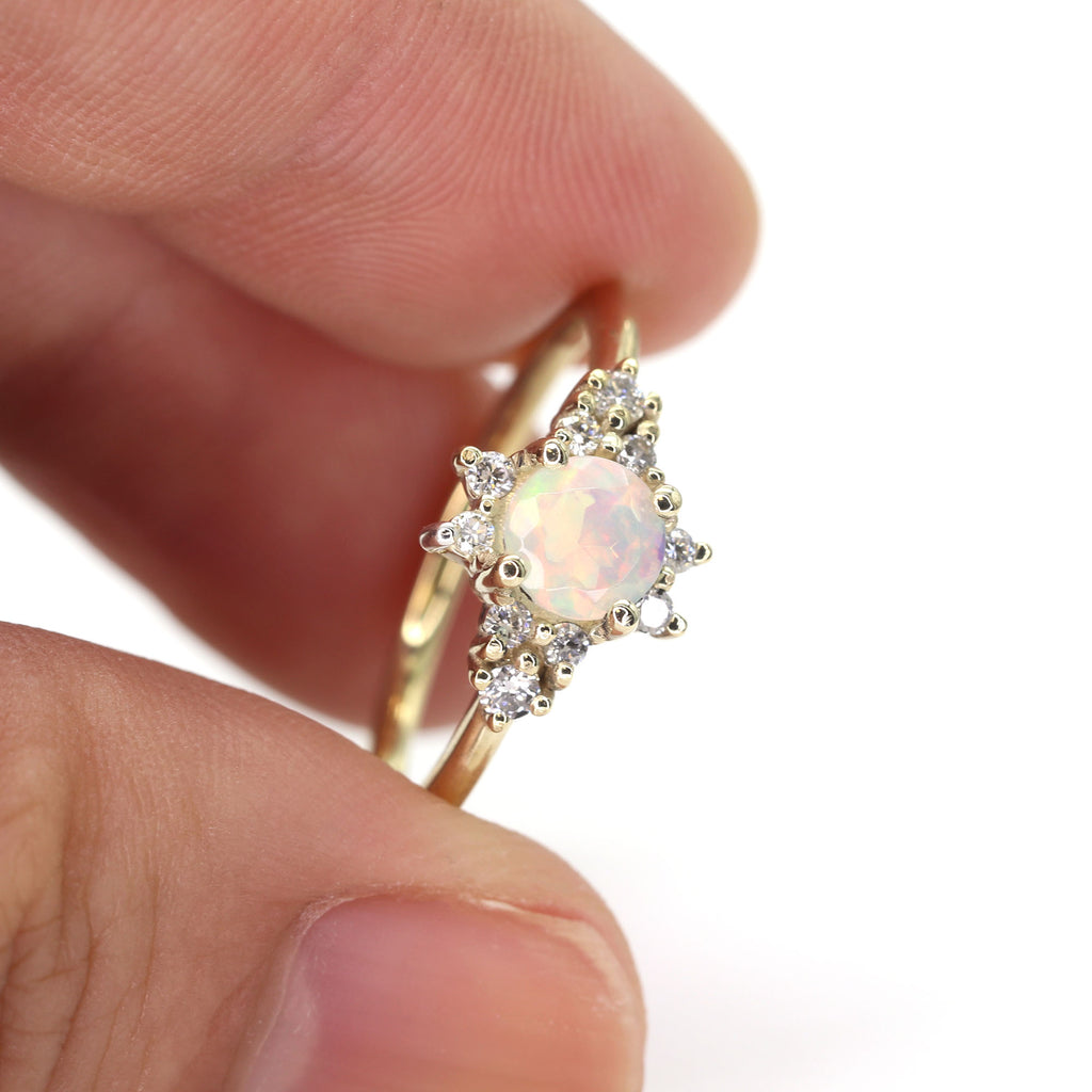 14K OPAL DIAMOND CLUSTER RING