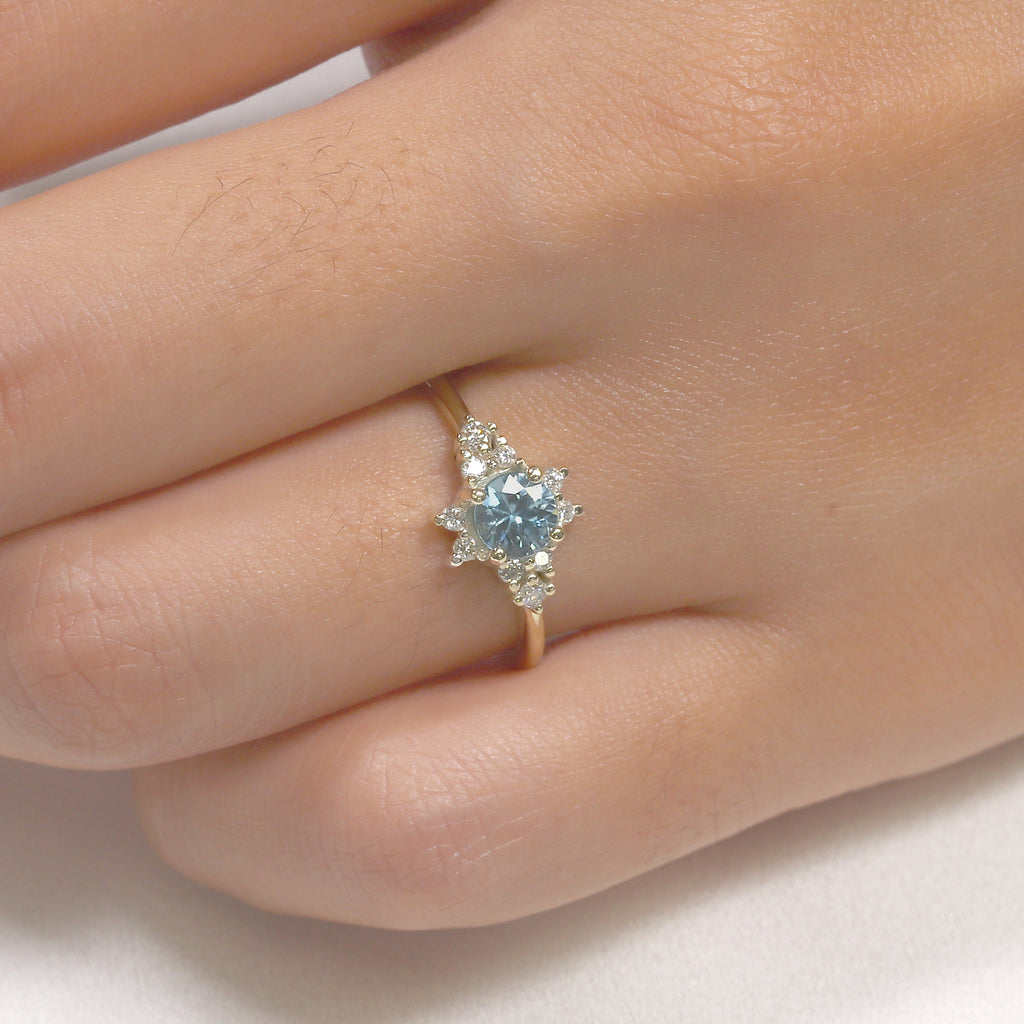 14K BLUE ZIRCON DIAMOND CLUSTER RING