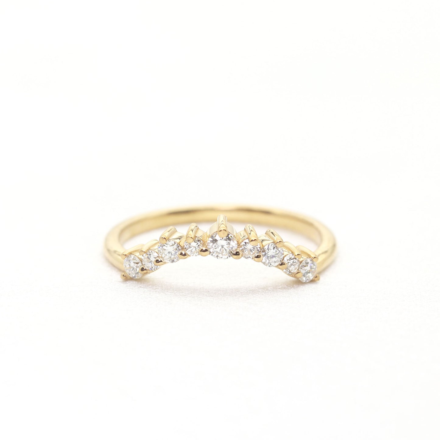 14K 0.27CT DIAMOND CURVED BAND