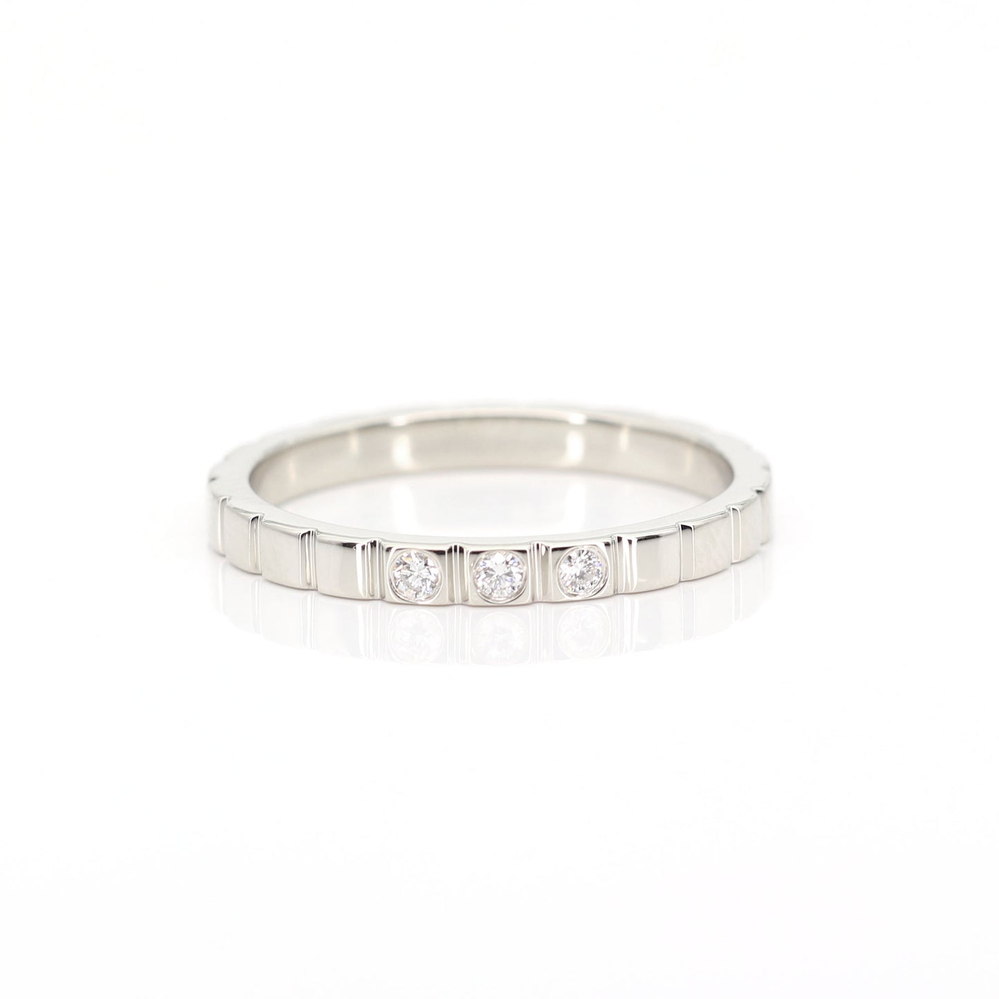 14K 3 DIAMOND SQUARE PATTERN BAND