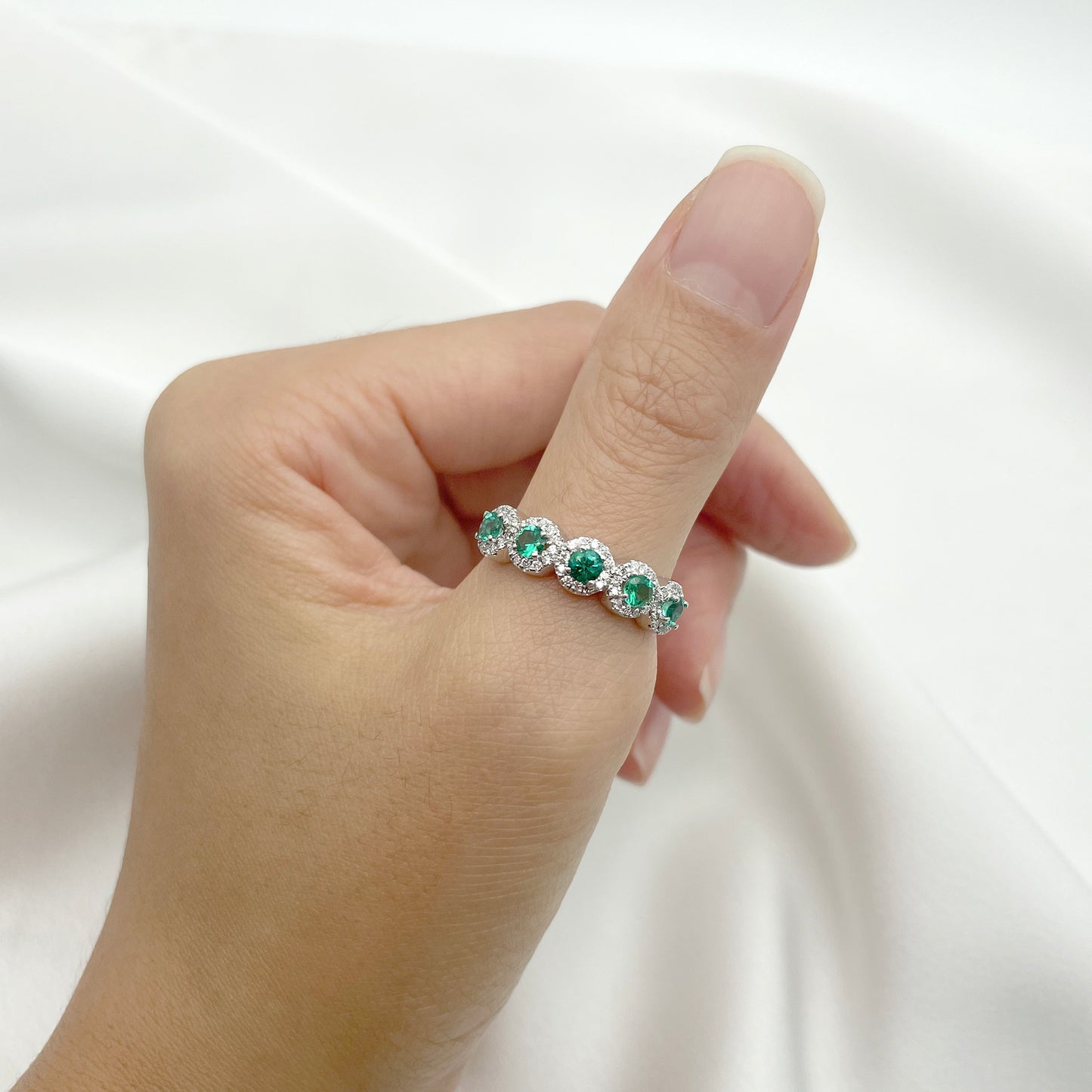 14K EMERALD 0.27CT DIAMOND HALO BAND