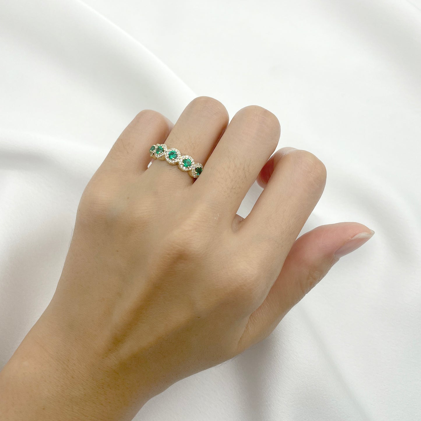 14K EMERALD 0.27CT DIAMOND HALO BAND