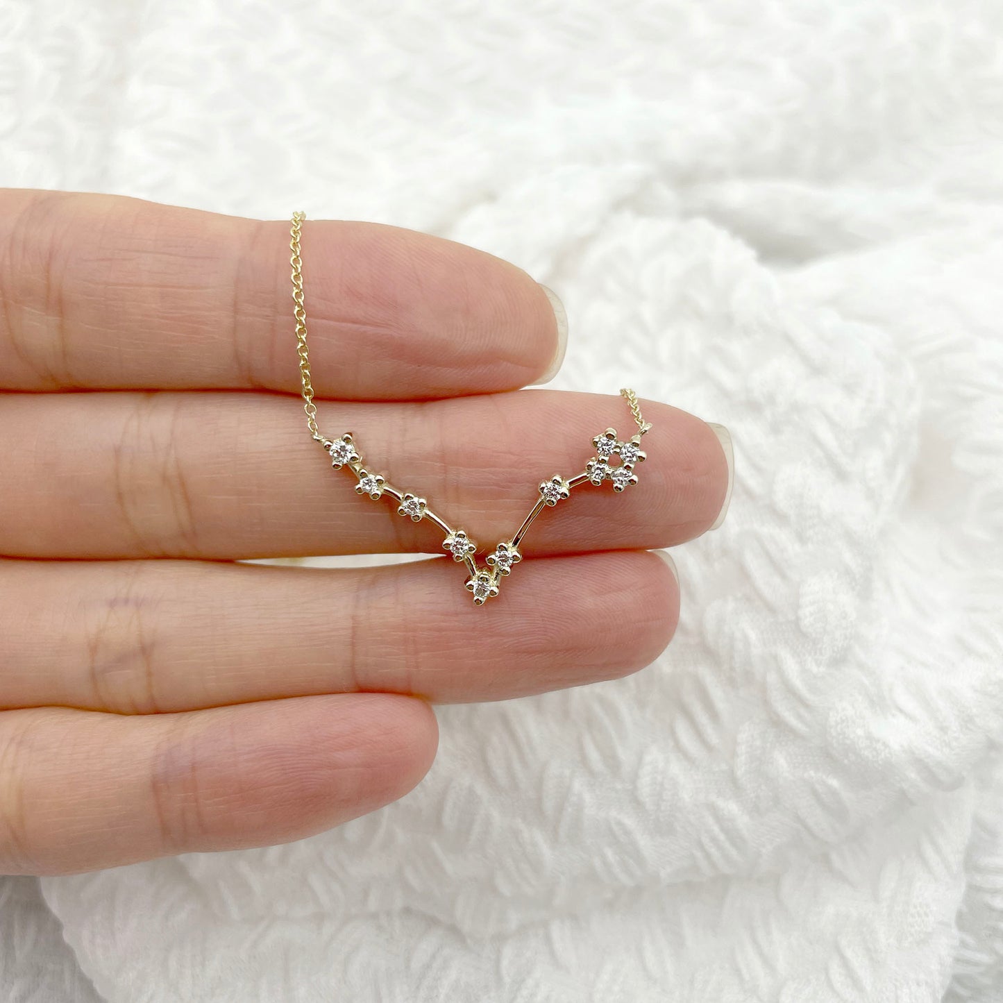 14K DIAMOND PISCES ZODIAC SIGN NECKLACE