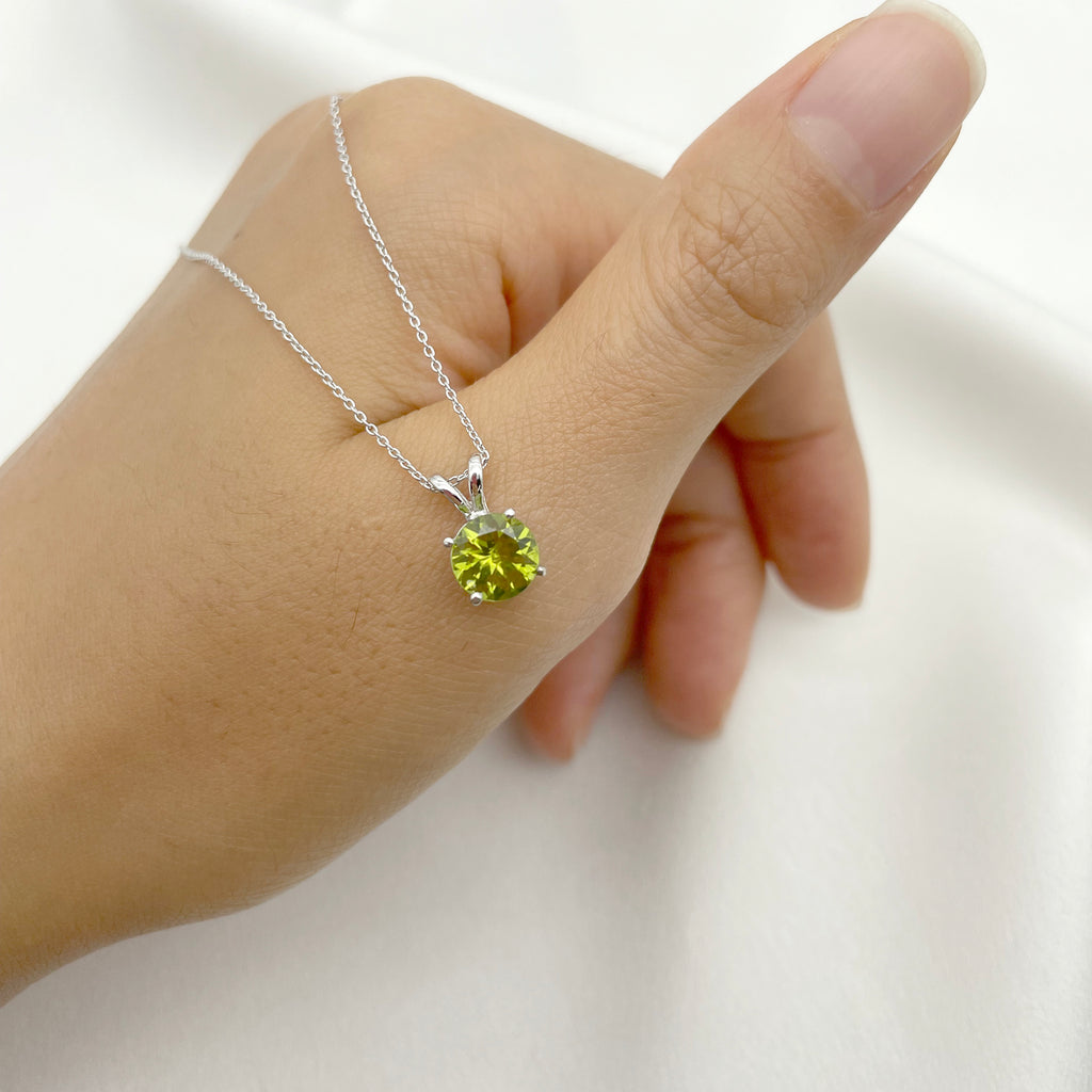 14K 1.3CT PERIDOT SOLITAIRE NECKLACE