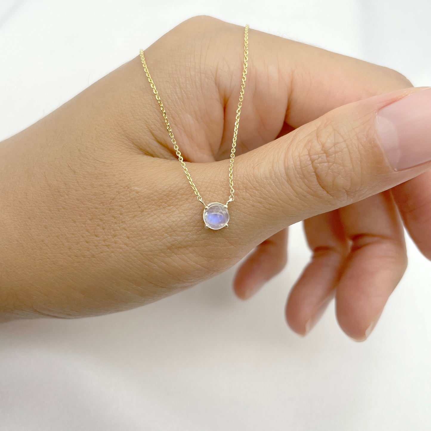 14K MOONSTONE SOLITAIRE NECKLACE