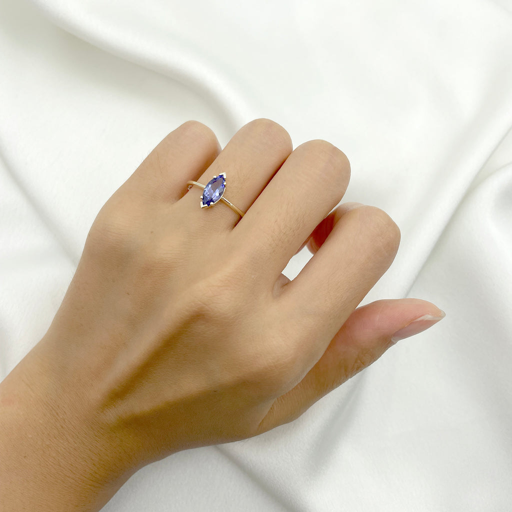 14K MARQUISE TANZANITE SOLITAIRE RING