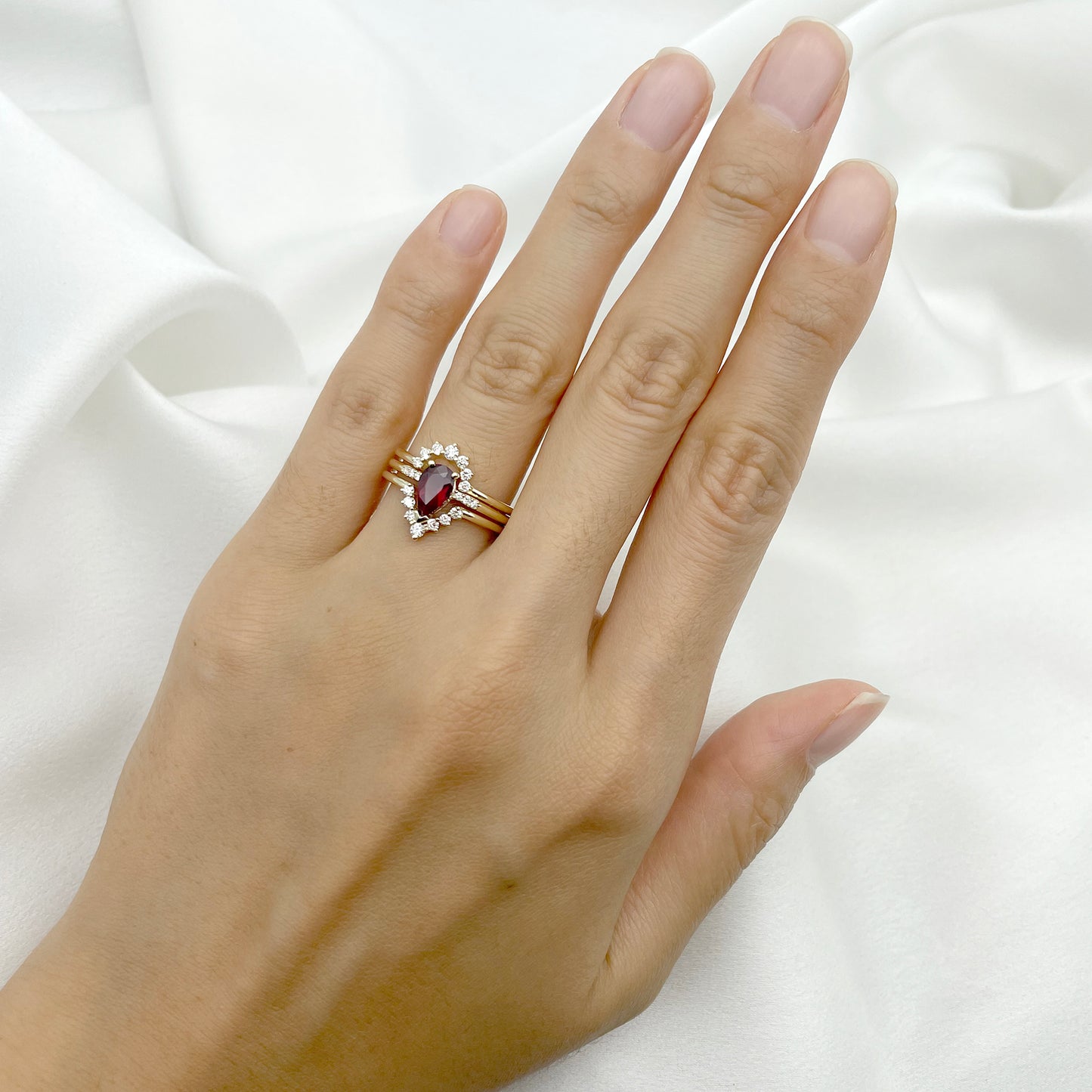 14K LAB RUBY RING DIAMOND V BAND 3 RING SET