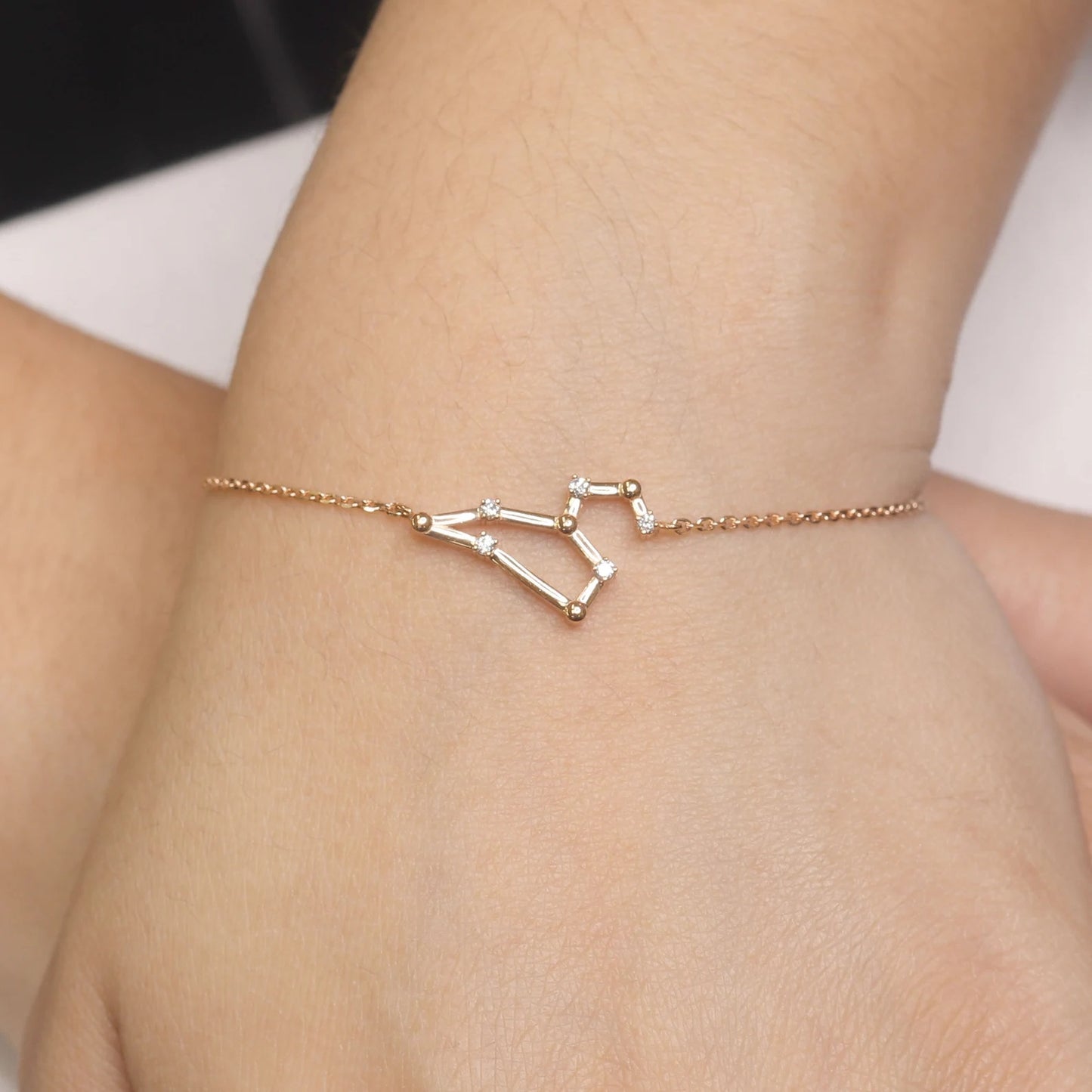 14K DIAMOND LEO ZODIAC SIGN BRACELET