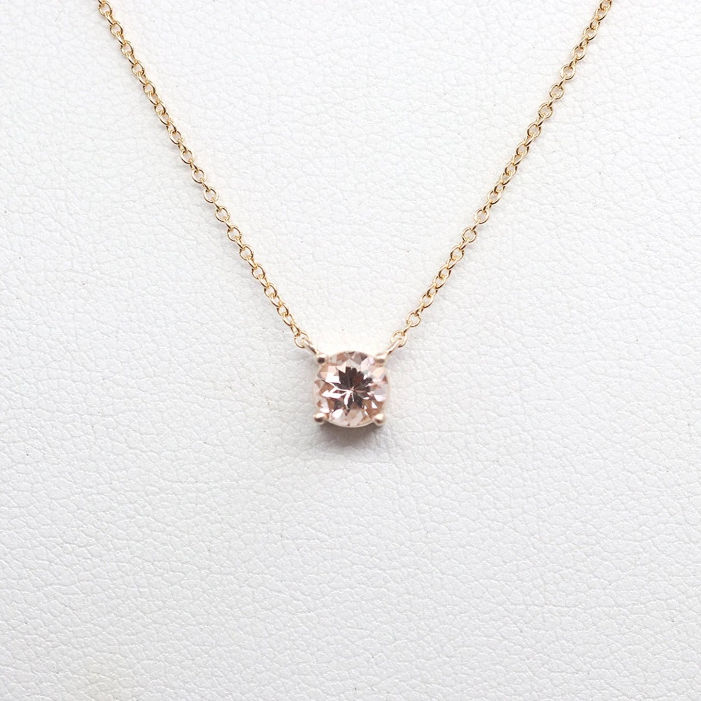 14K MORGANITE SOLITAIRE NECKLACE