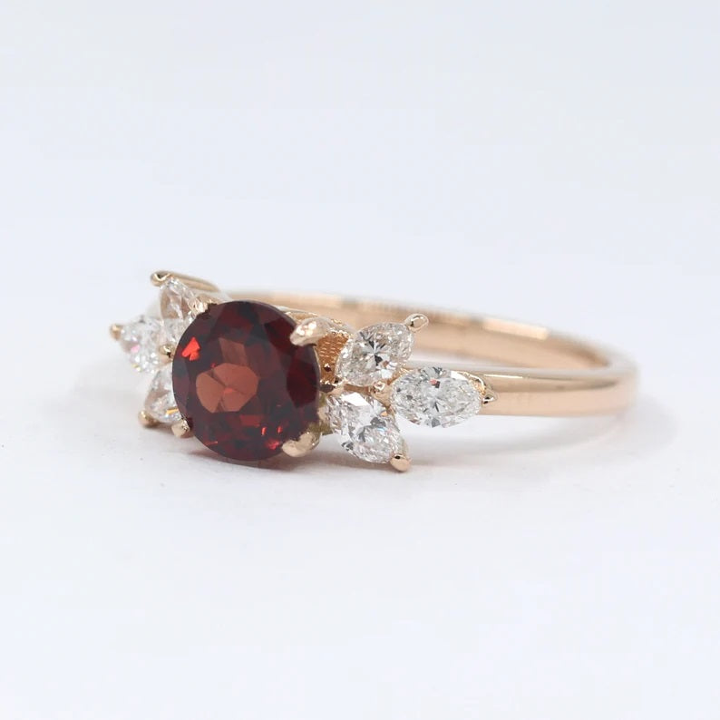 14K GARNET MARQUISE DIAMOND RING