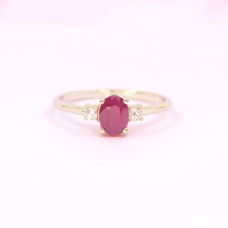 14K OVAL RUBY 0.10CT DIAMOND RING