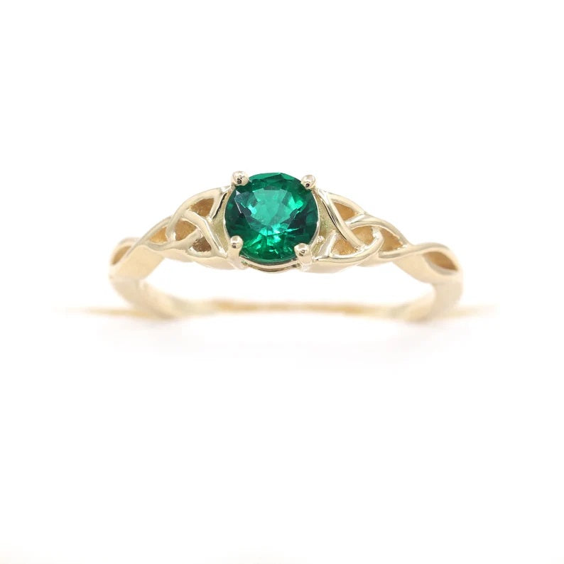 14K LAB EMERALD TWIST RING