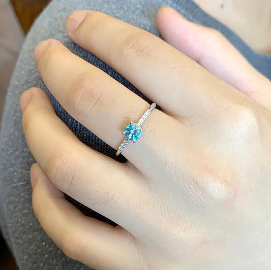 14K ROUND BLUE ZIRCON DIAMOND RING