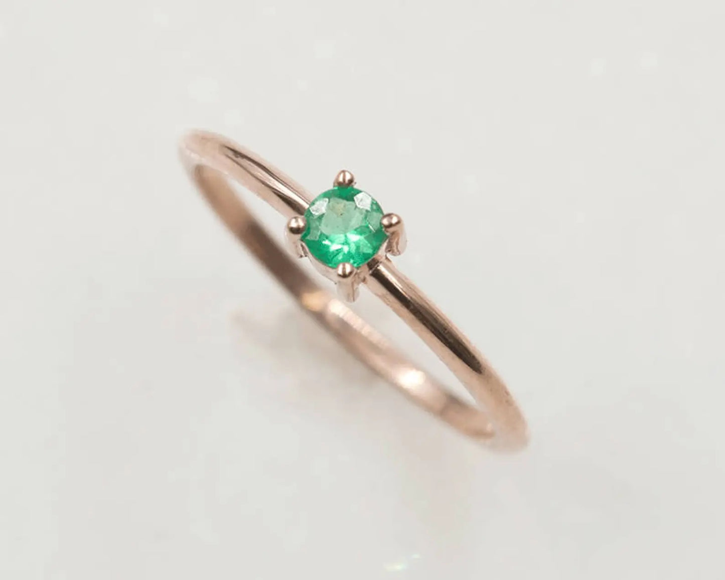 14K 0.15CT EMERALD SOLITAIRE RING