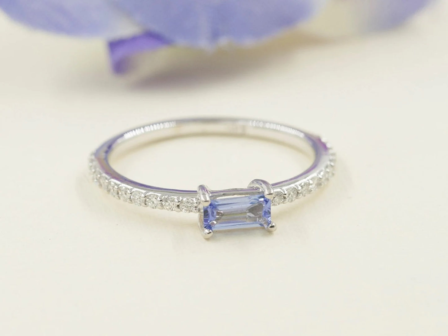 14K BAGUETTE TANZANITE DIAMOND RING