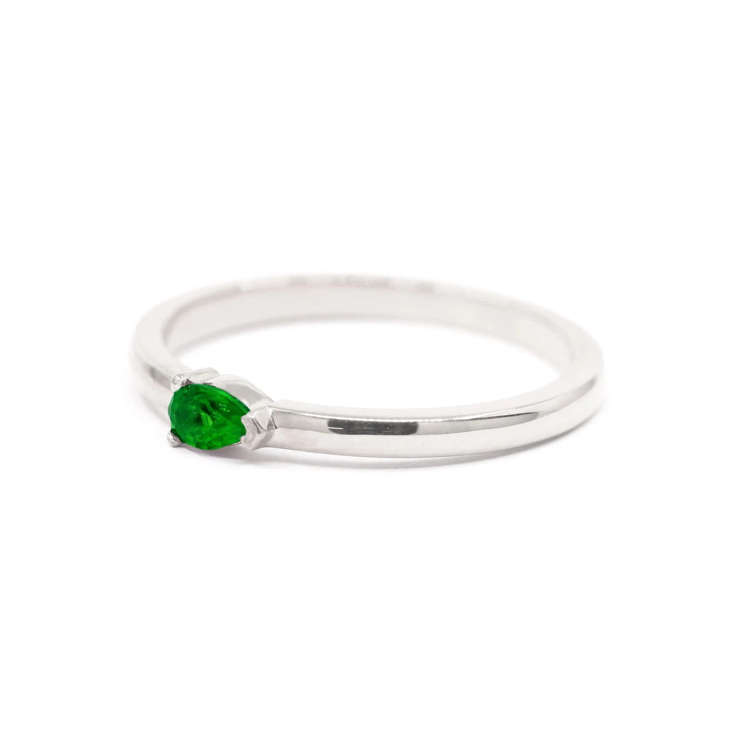 14K PEAR EMERALD SOLITAIRE RING