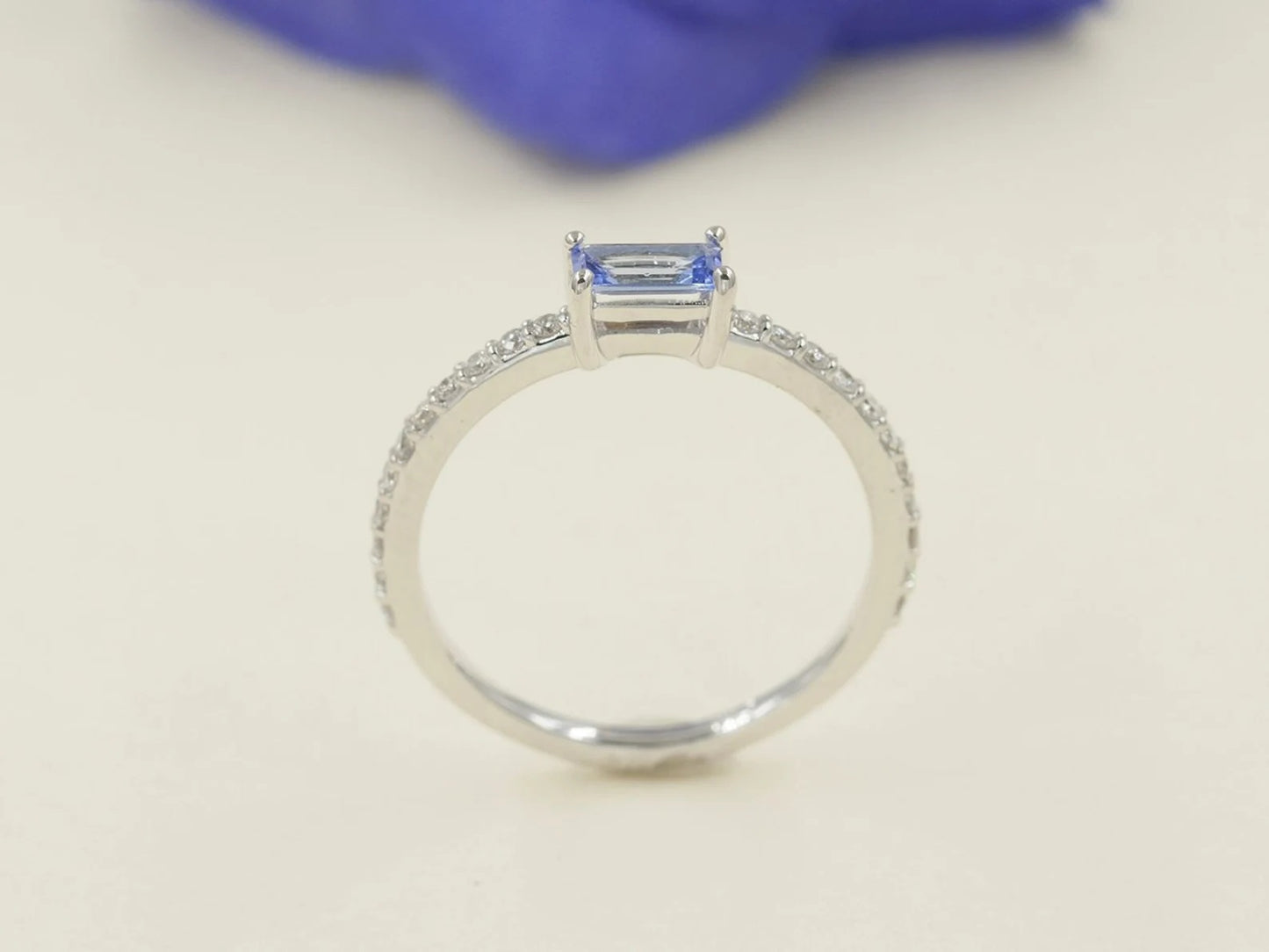 14K BAGUETTE TANZANITE DIAMOND RING