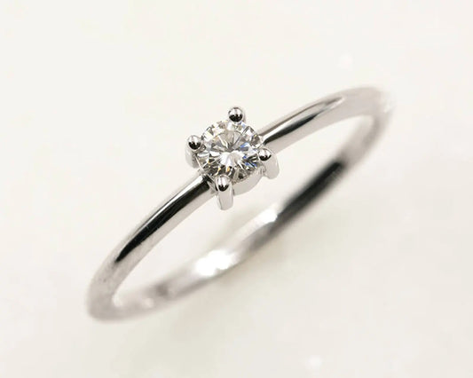 14K 0.15CT DIAMOND SOLITAIRE RING