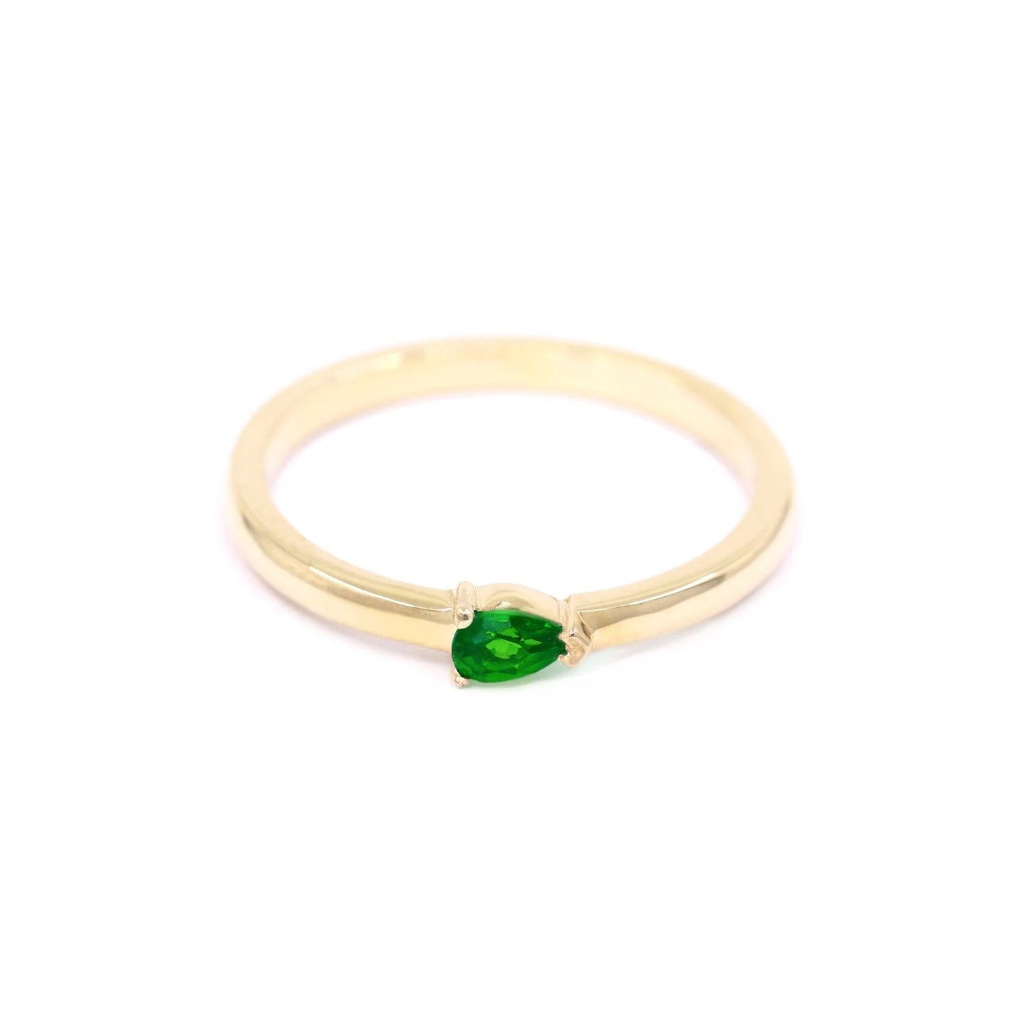 14K PEAR EMERALD SOLITAIRE RING