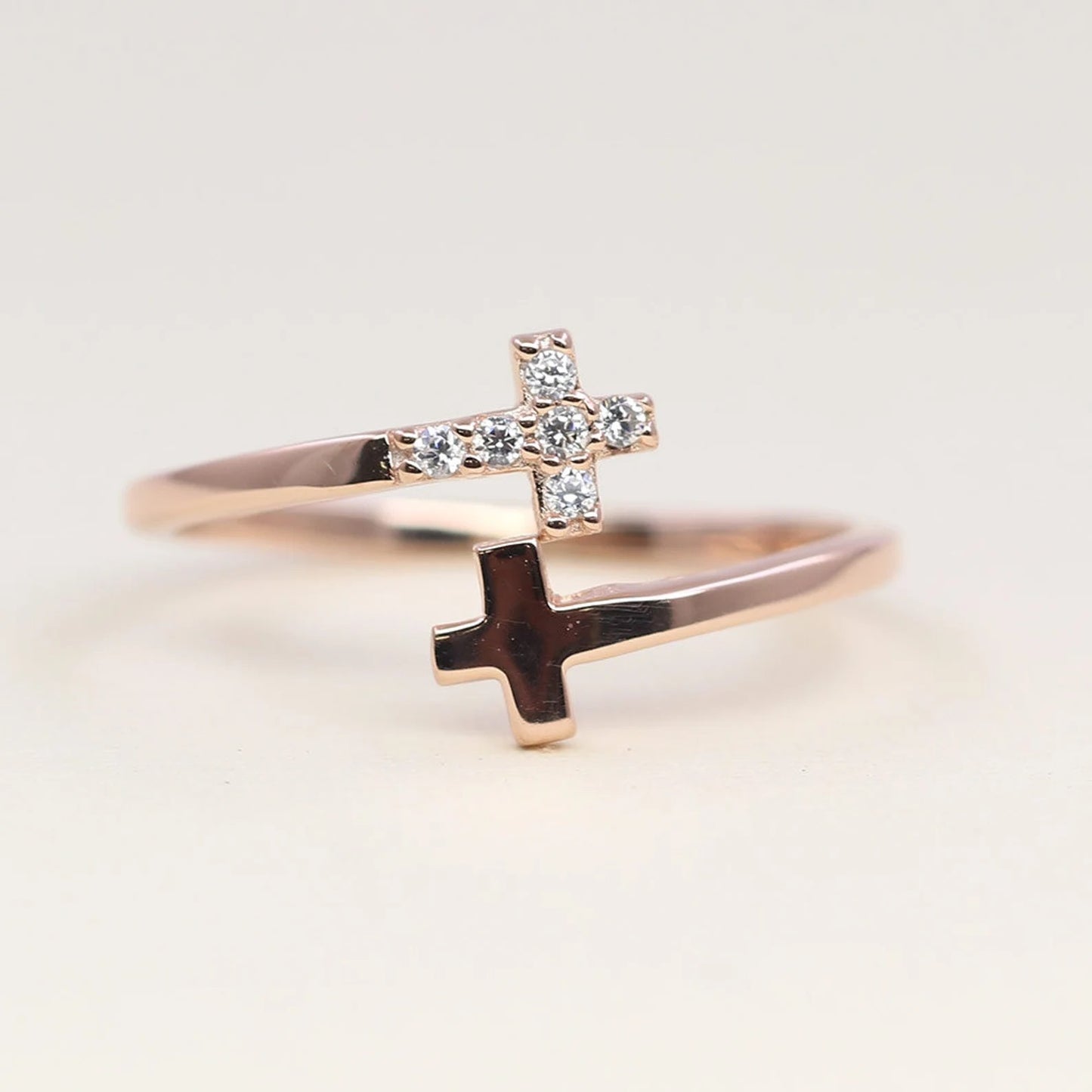 14K DIAMOND DOUBLE CROSS BAND