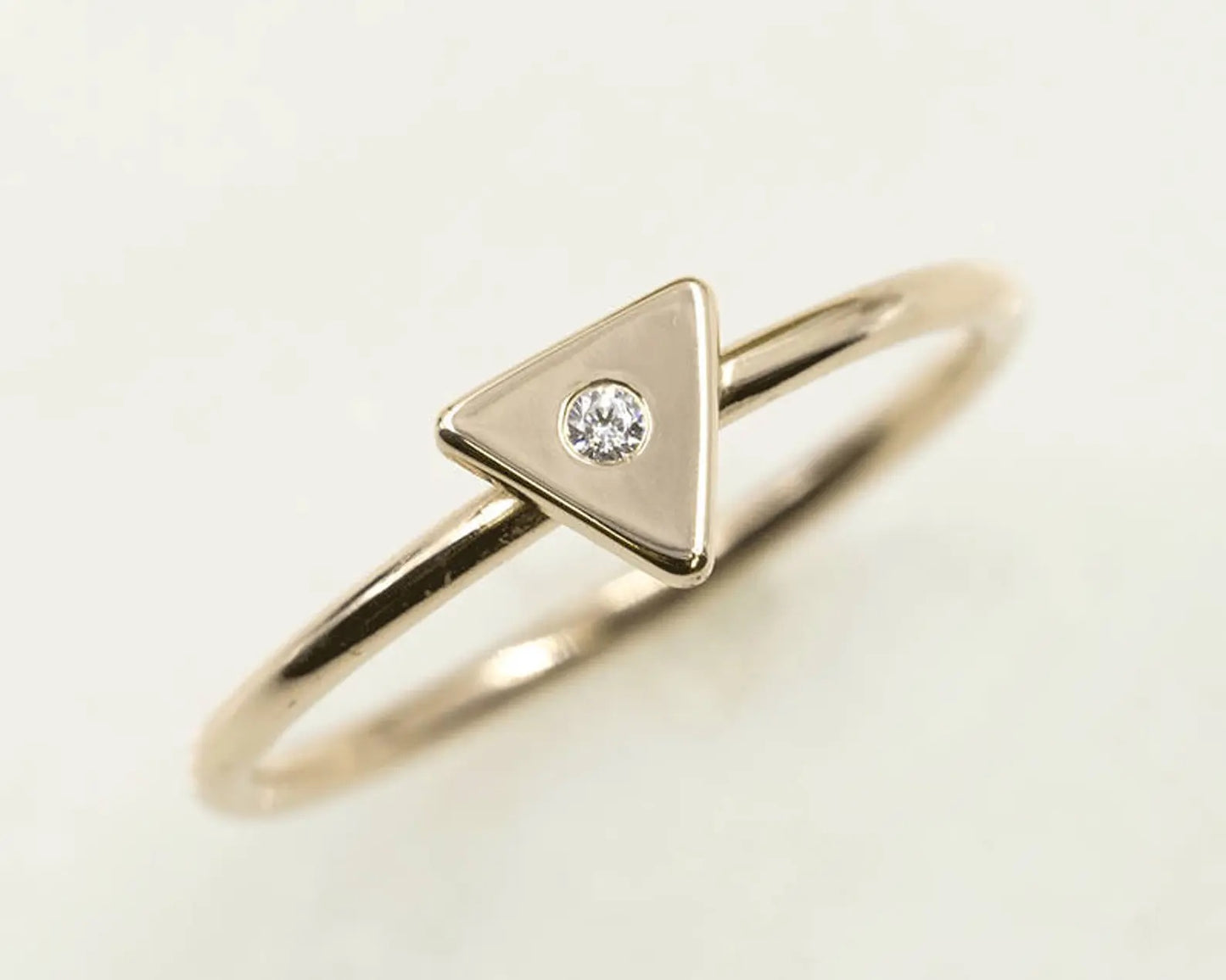 14K DIAMOND TRIANGLE RING