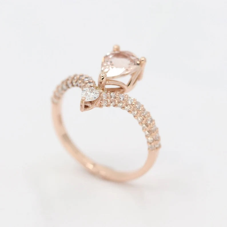 14K PEAR MORGANITE DIAMOND CHEVRON RING