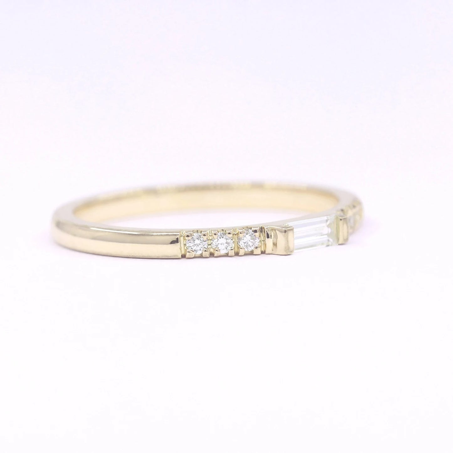 14K 0.10CT BAGUETTE DIAMOND BAND