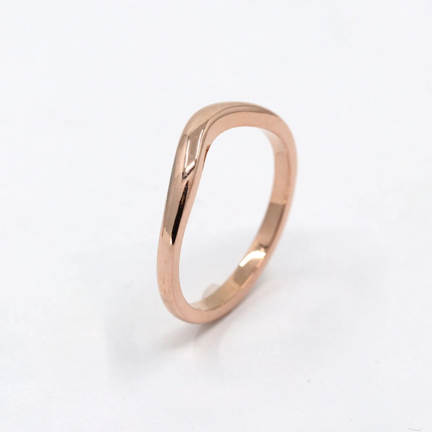 14K 2.5MM CURVED BAND