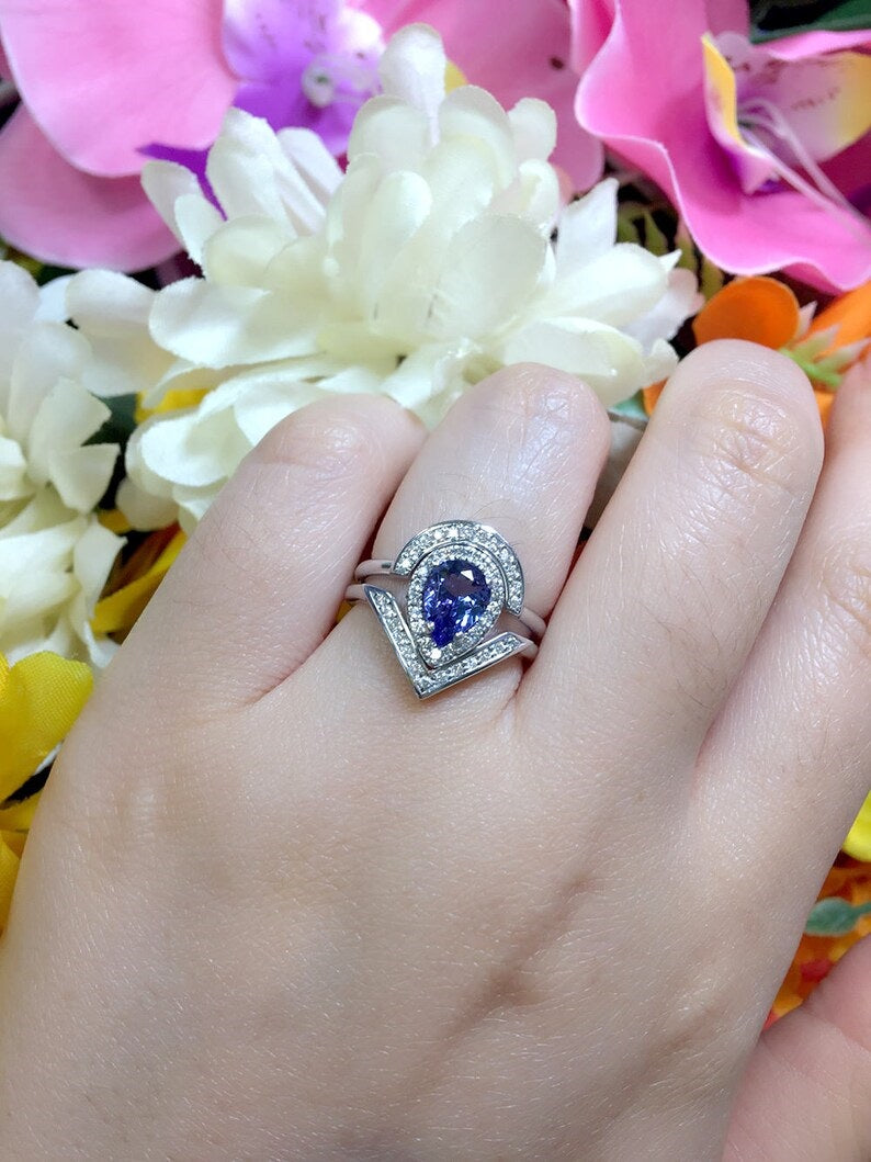 14K TANZANITE DIAMOND CHEVRON RING DIAMOND CROWN U BAND 2 RING SET