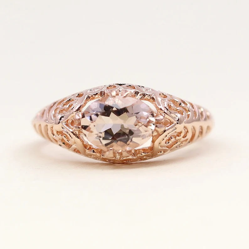 14K OVAL MORGANITE VINTAGE STYLE RING