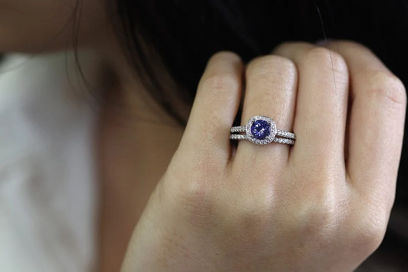 14K TANZANITE DIAMOND HALO RING DIAMOND BAND 2 RING SET