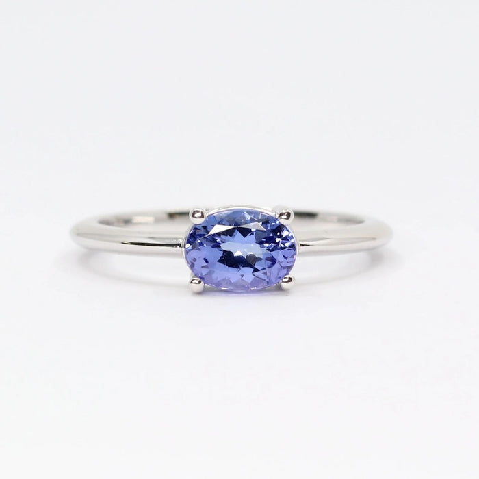 14K OVAL TANZANITE SOLITAIRE RING