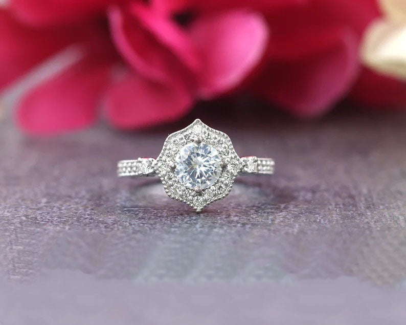 14K WHITE SAPPHIRE DIAMOND FLORAL RING