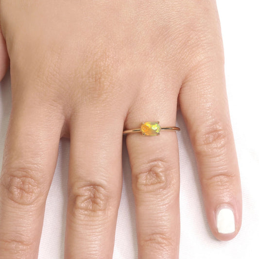 14K OVAL OPAL SOLITAIRE RING