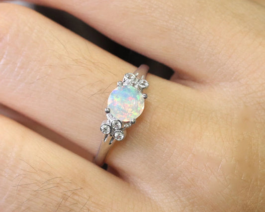 14K DIAMOND CUT ROUND OPAL DIAMOND BEZEL CLUSTER RING