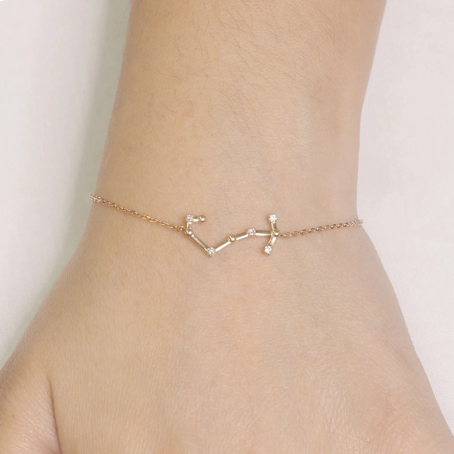 14K DIAMOND SCORPIO ZODIAC SIGN BRACELET