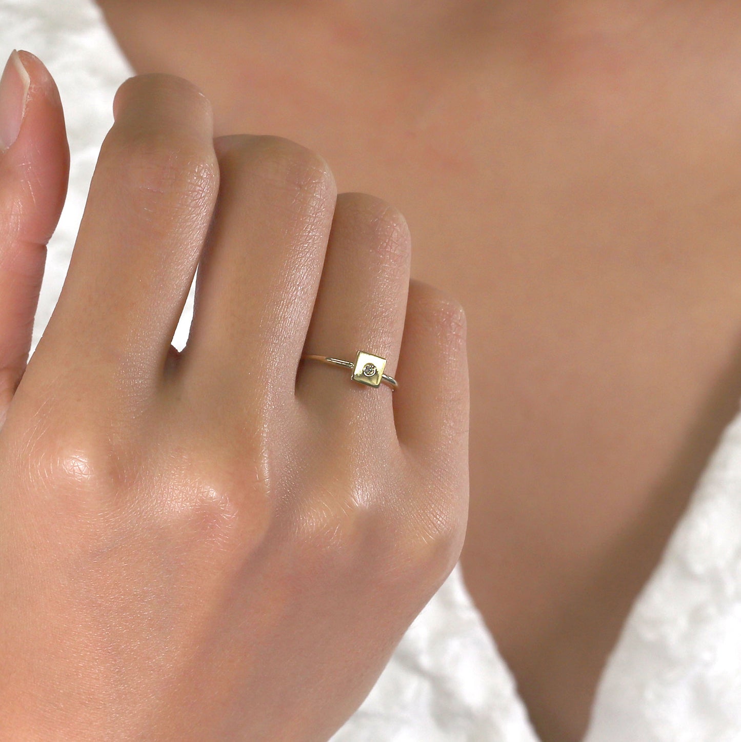 14K DIAMOND SQUARE RING