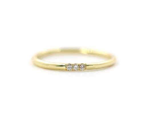 14K 3 DIAMOND 1.3MM BAND