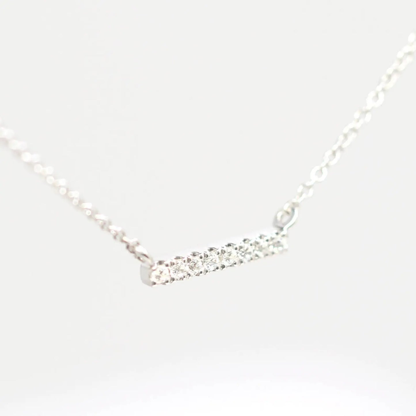 14K 8 DIAMOND BAR NECKLACE