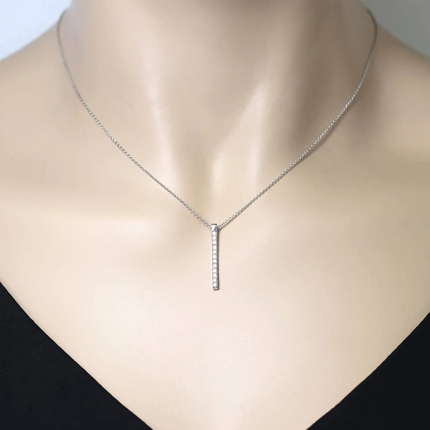 14K 0.20CT DIAMOND BAR NECKLACE