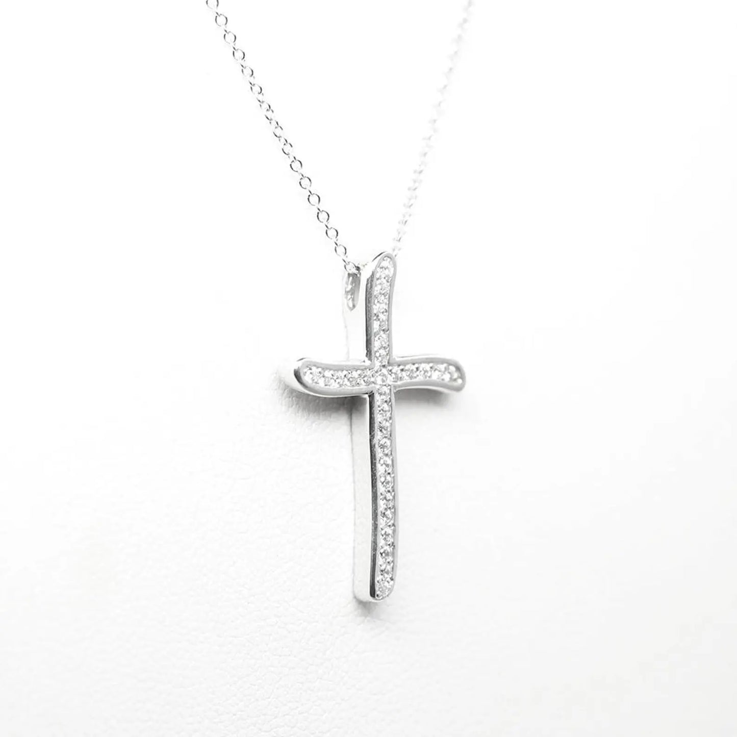 14K 0.24CT DIAMOND CROSS NECKLACE