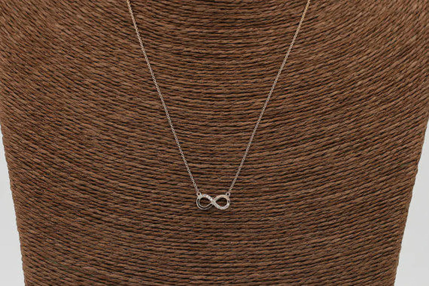 14K DIAMOND INFINITY NECKLACE