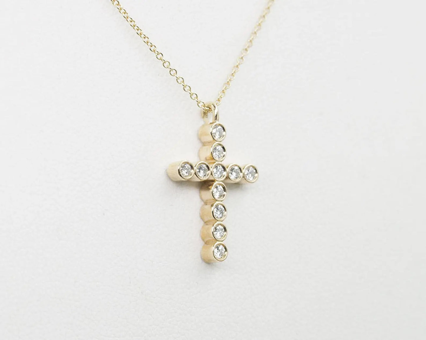 14K 0.30CT DIAMOND CROSS NECKLACE