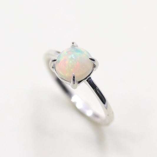 14K OPAL SOLITAIRE RING