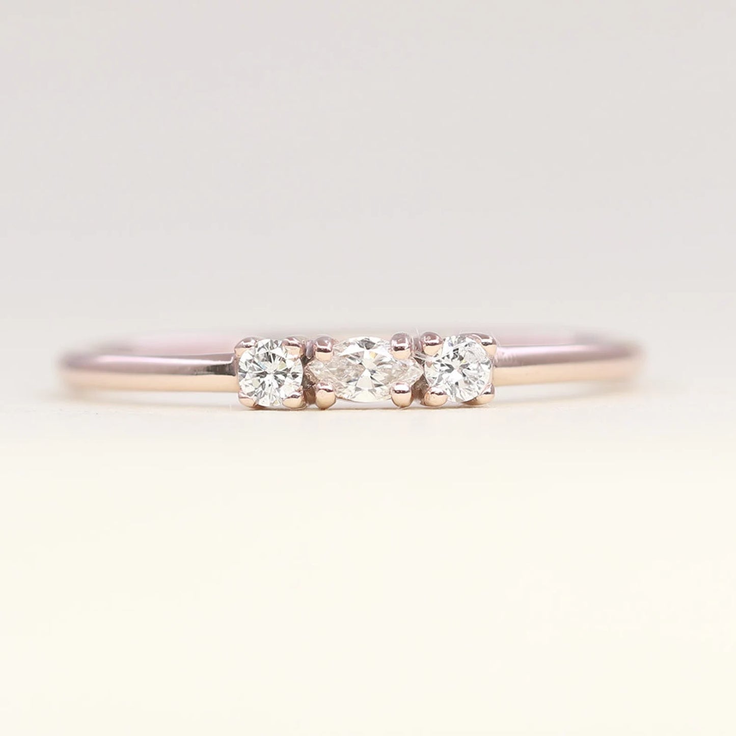 14K 0.14CT DIAMOND BAND