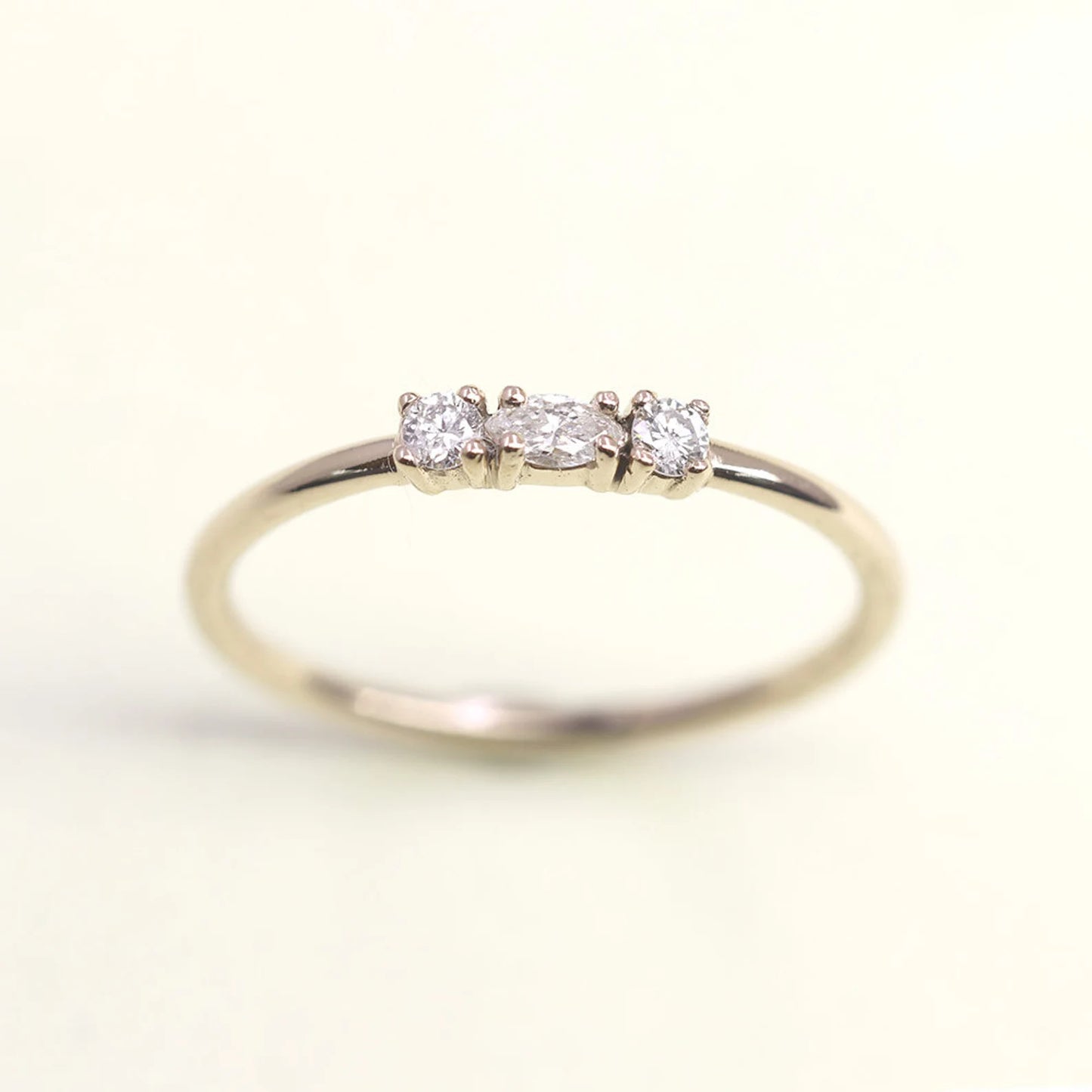 14K 0.14CT DIAMOND BAND