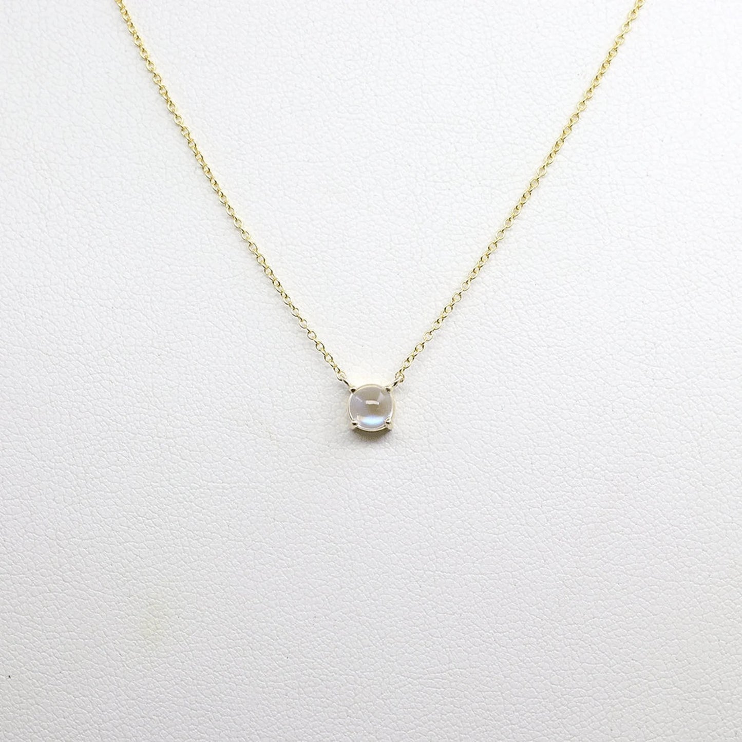 14K MOONSTONE SOLITAIRE NECKLACE